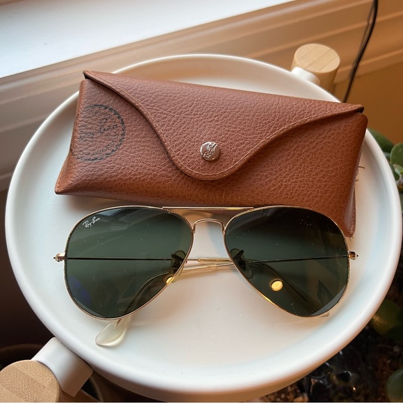 Ray Ban Aviator Sunglasses - Picture 1 of 6